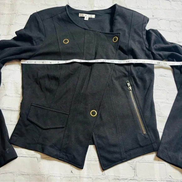 CAbi #615 Moto Blazer Jacket Womens Size S Black Ponte Knit Asymmetrical Zip - Picture 8 of 11